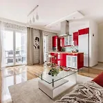 Relaxing Spacious Balcony Super Near Opera Apartamento