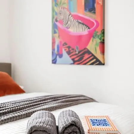 Relaxing Spacious Balcony Super Near Opera *