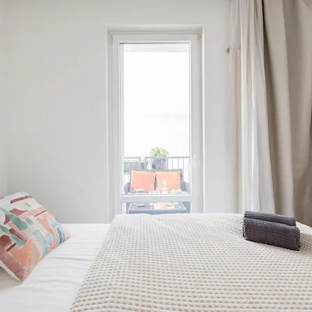 Relaxing Spacious Balcony Super Near Opera 아파트 부다페스트