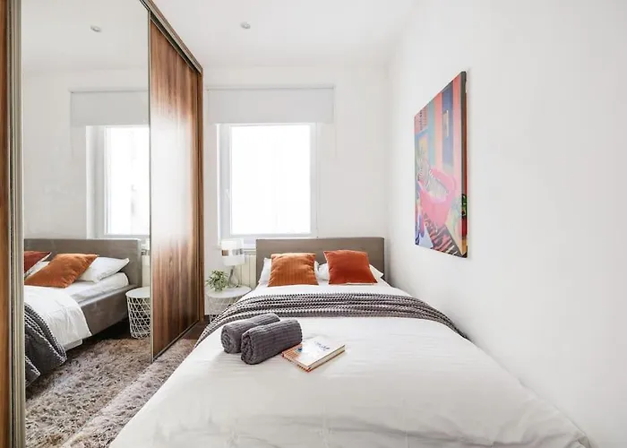 Apartament Relaxing Spacious Balcony Super Near Opera *