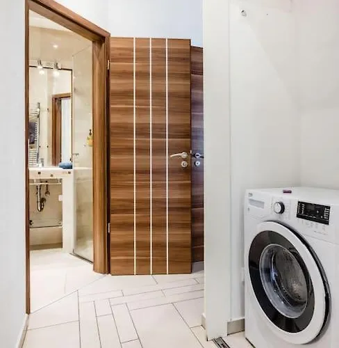 Relaxing Spacious Balcony Super Near Opera Βουδαπέστη